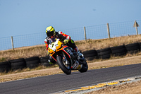 anglesey-no-limits-trackday;anglesey-photographs;anglesey-trackday-photographs;enduro-digital-images;event-digital-images;eventdigitalimages;no-limits-trackdays;peter-wileman-photography;racing-digital-images;trac-mon;trackday-digital-images;trackday-photos;ty-croes